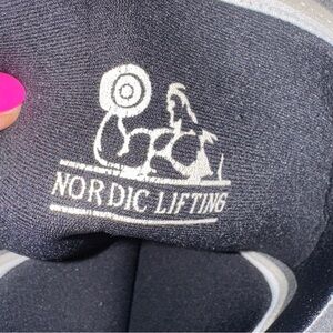 Nordic Lifting Black Compression Knee Sleeves